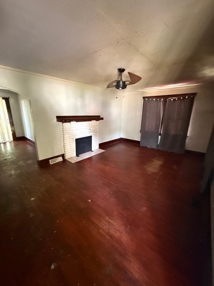 1454 N Walnut Grove Ave - Photo 4 of 15