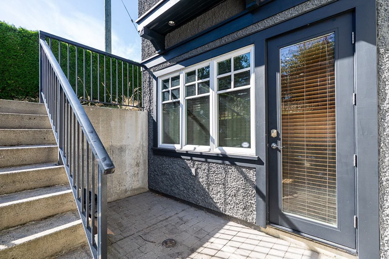 2492 West 45th Avenue #B