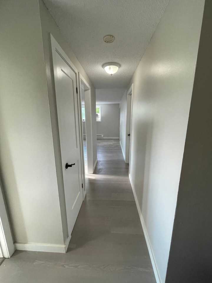 75 North Front Street - Photo 5 of 6