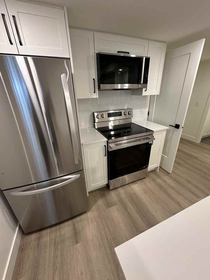 7485 197A Street - Photo 6 of 14