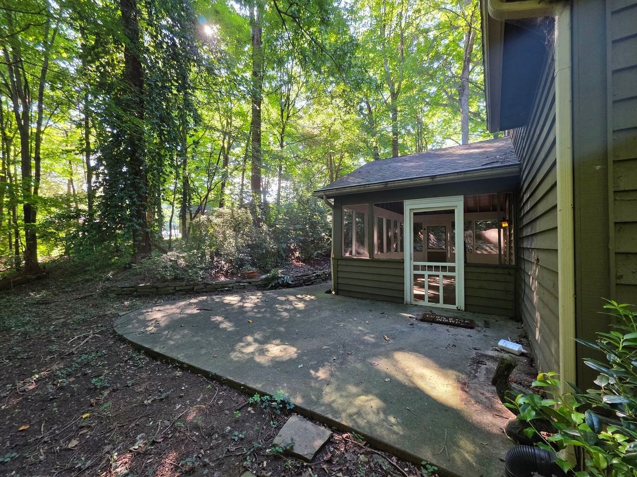 9325 George Williams Rd - Photo 4 of 35