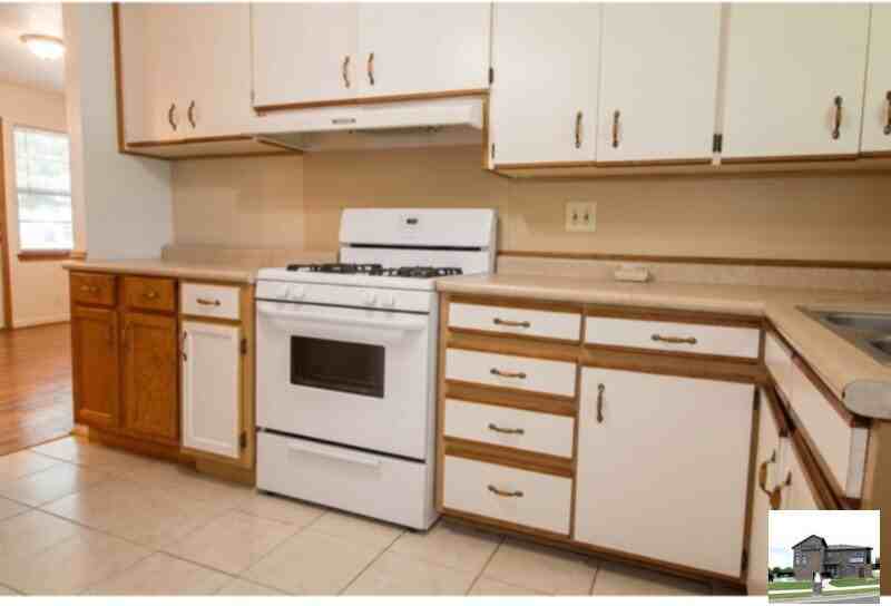 606 S 3rd St - Photo 3 of 50