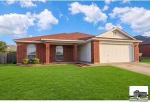 featured image of 5707 Montrose Dr