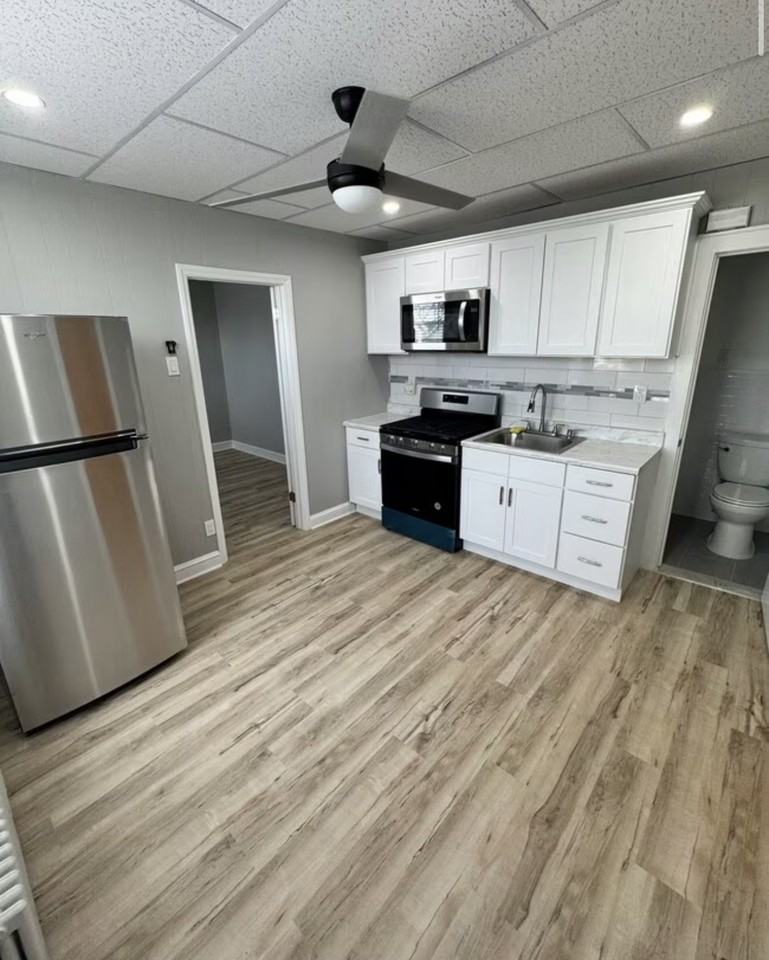 172 Washington Ave #2
