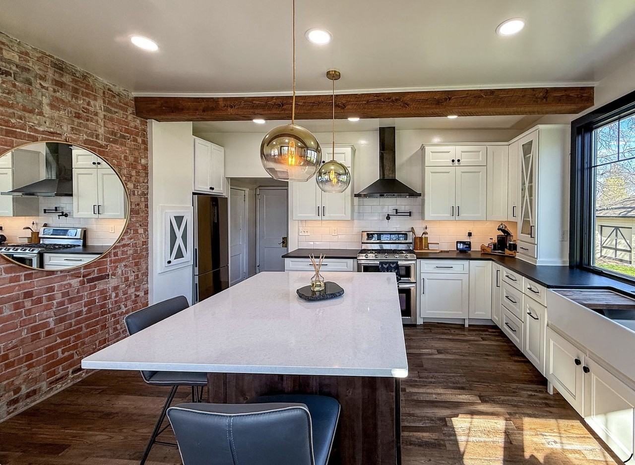 1423 4th Ave N #NA - Photo 2 of 32
