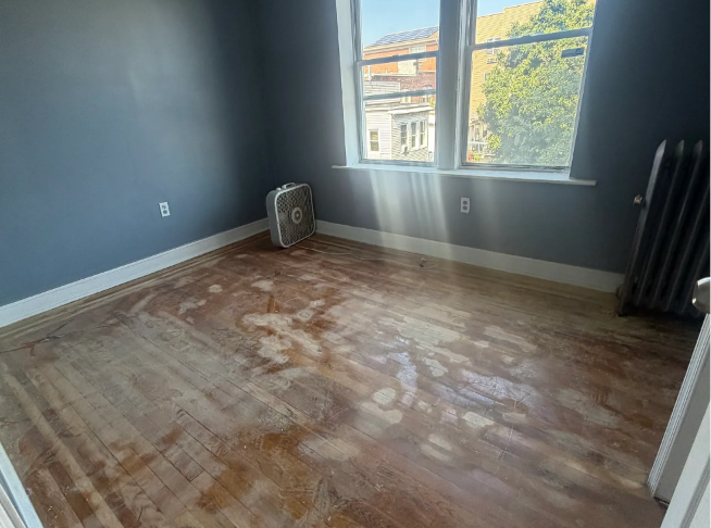5107 Hudson Ave #2C - Photo 7 of 9