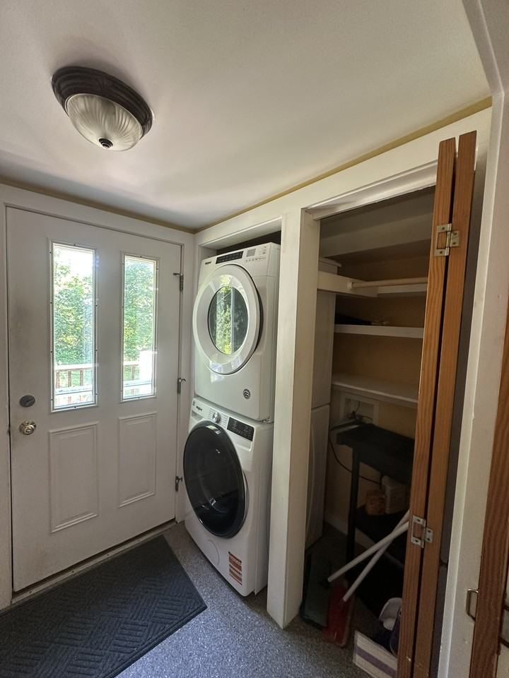 560 S East St #NA - Photo 2 of 19