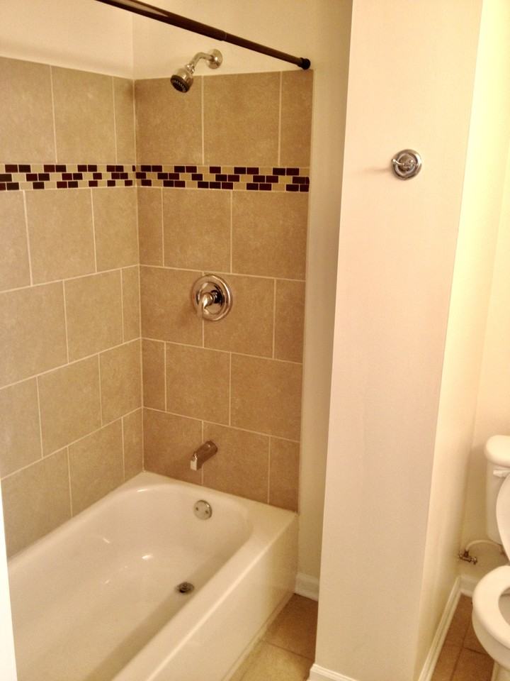 8525 S Buffalo Ave #2 - Photo 2 of 8