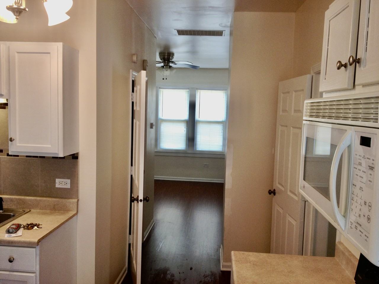 8525 S Buffalo Ave #2 - Photo 5 of 8