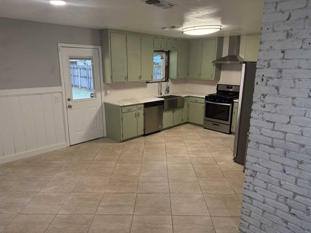 5409 Fursman Ave #NA - Photo 5 of 23