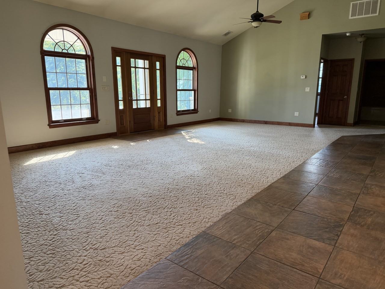 2738 W Lydius St #NA - Photo 3 of 31