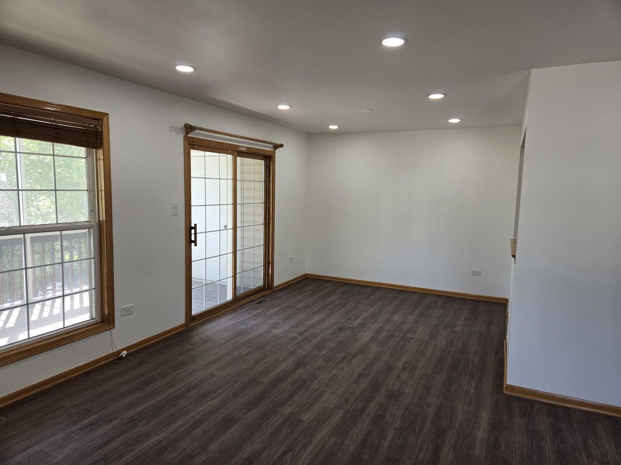 9756 Cambridge Cir - Photo 5 of 23