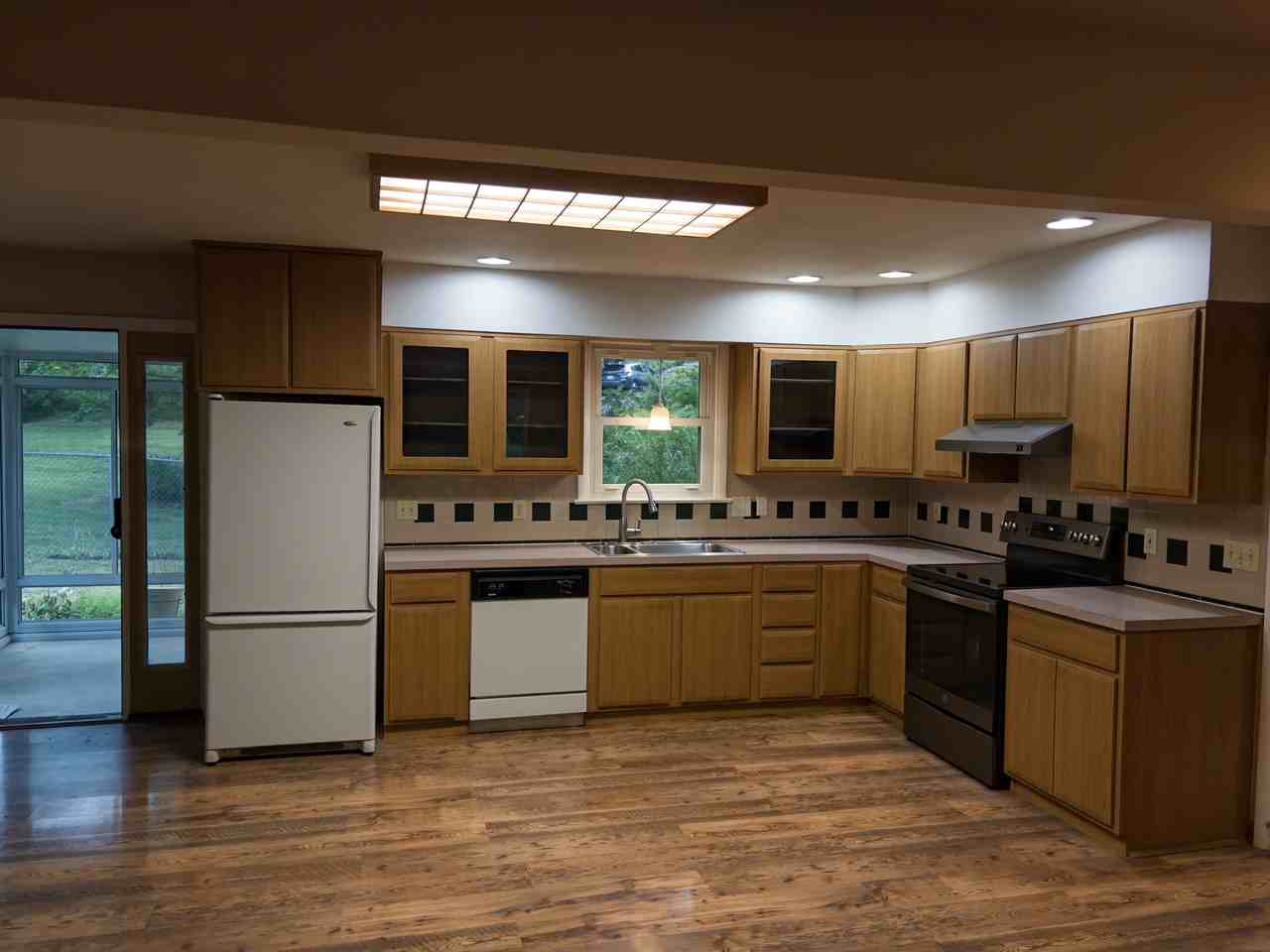 1350 Spring Valley Rd #NA - Photo 5 of 14