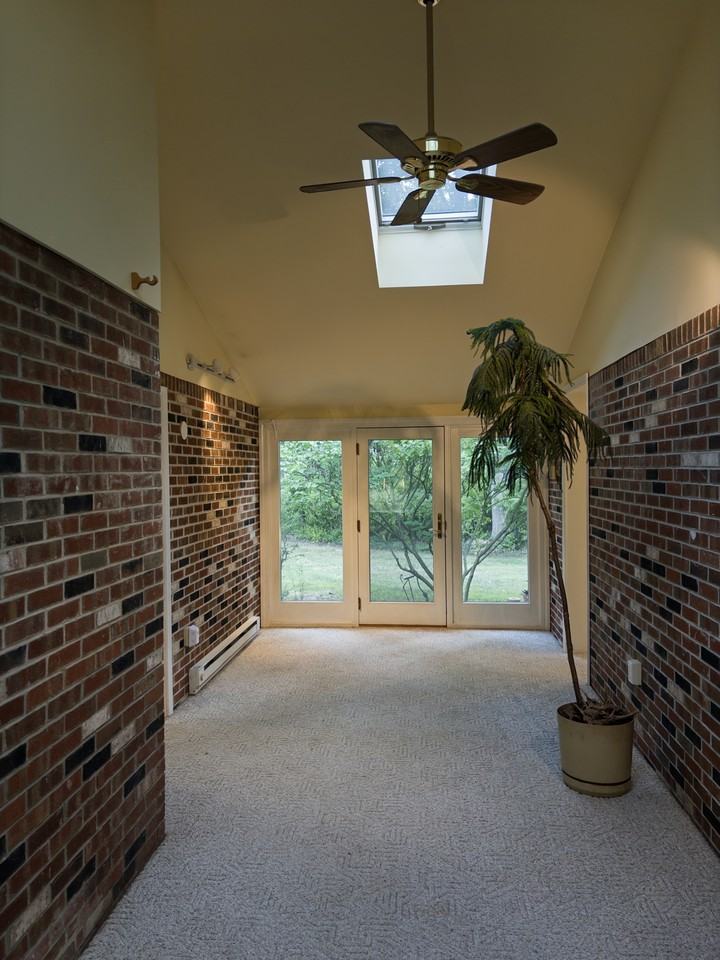 1350 Spring Valley Rd #NA - Photo 7 of 14