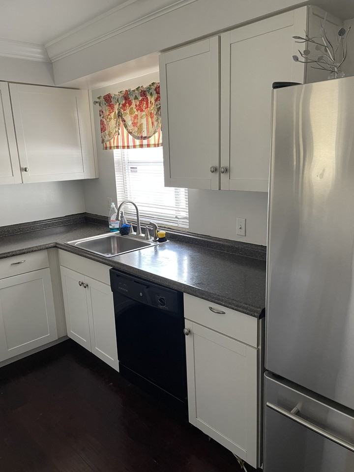 7609 Acadian Dr #NA - Photo 3 of 13