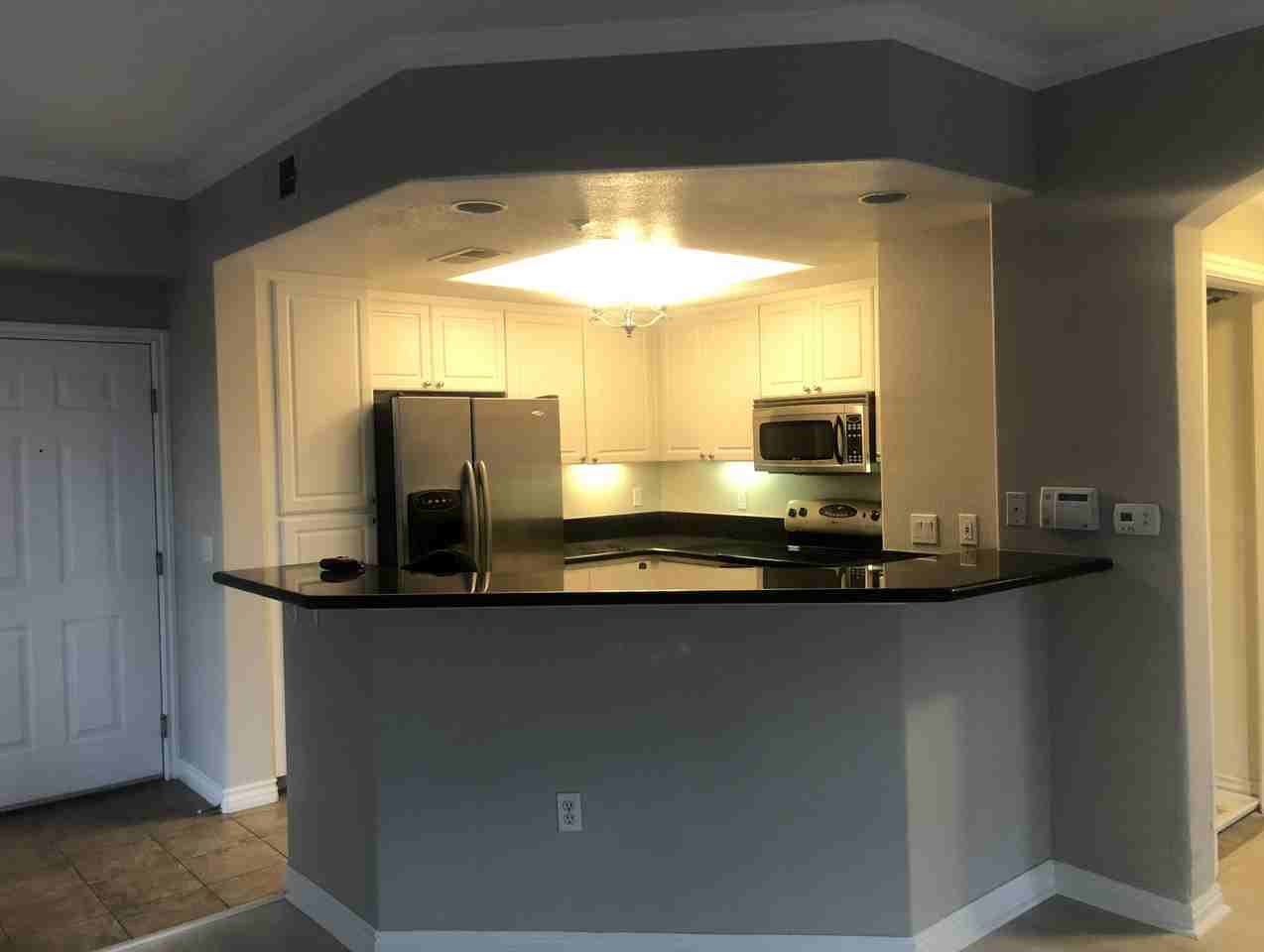 9253 Regents Rd #A111 - Photo 5 of 19