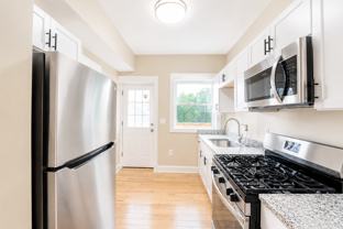 4468 Pearl Rd #2B - Photo 1 of 1