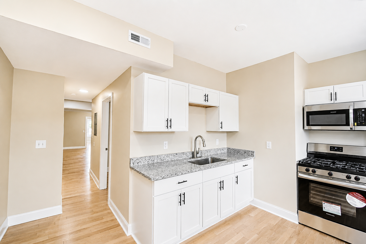 4468 Pearl Rd #2C