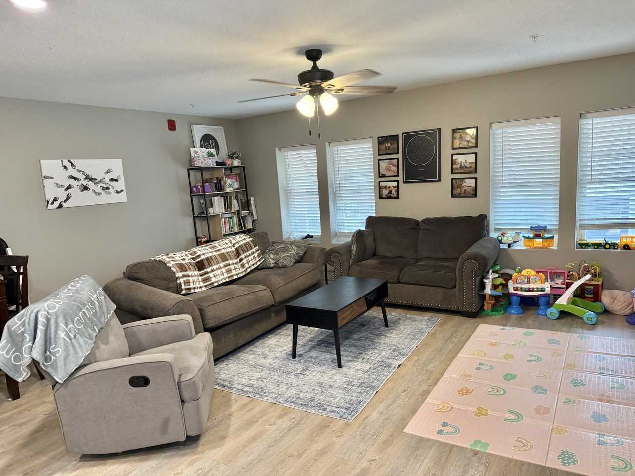 20 S Silver St #2F - Photo 3 of 14
