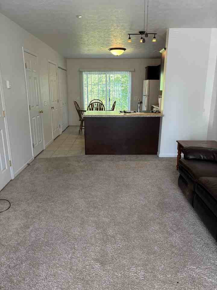 248 S High St #6 - Photo 2 of 9