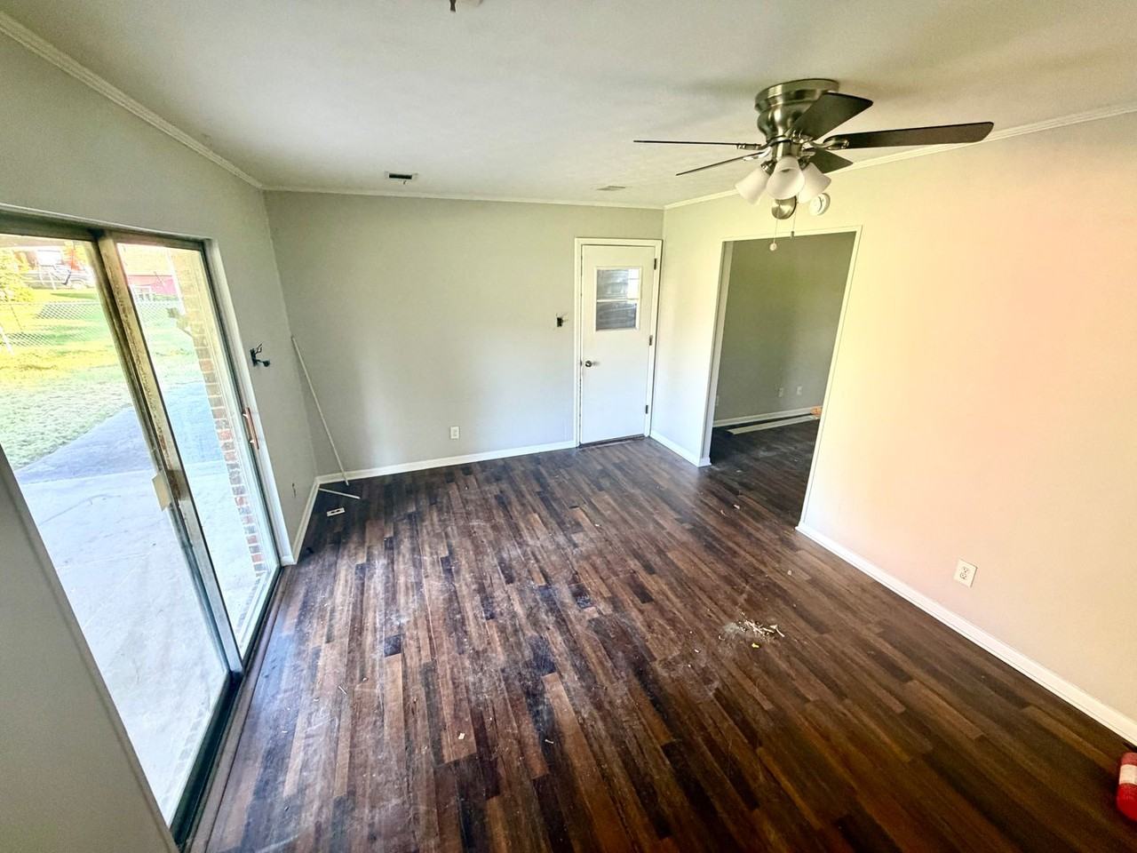 7225 Deville Way - Photo 6 of 19
