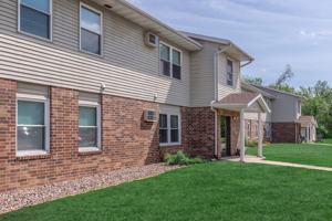 featured image of 18410 South St