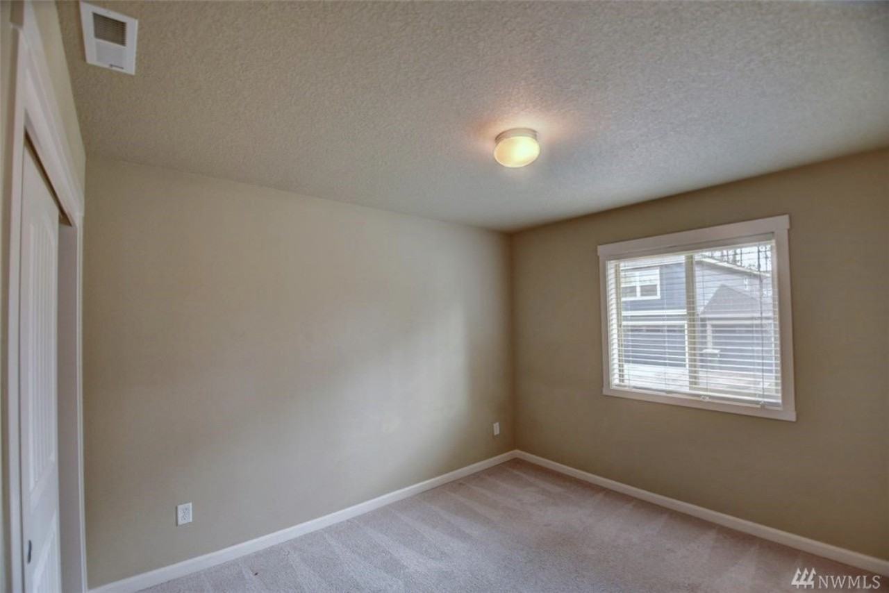 3616 Bacall St Ne #NA - Photo 2 of 25