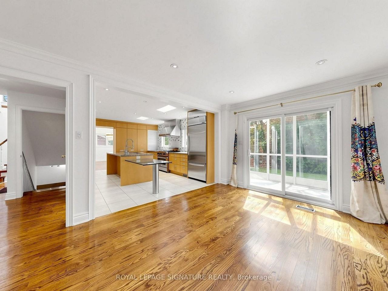164 Banbury Road - Photo 3 of 50