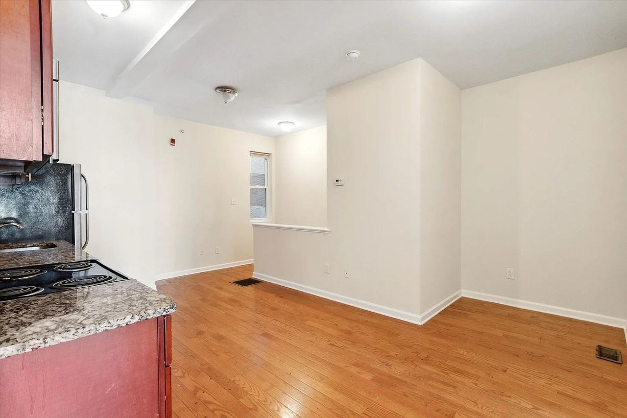 1519-21 N 16th St - Photo 3 of 21