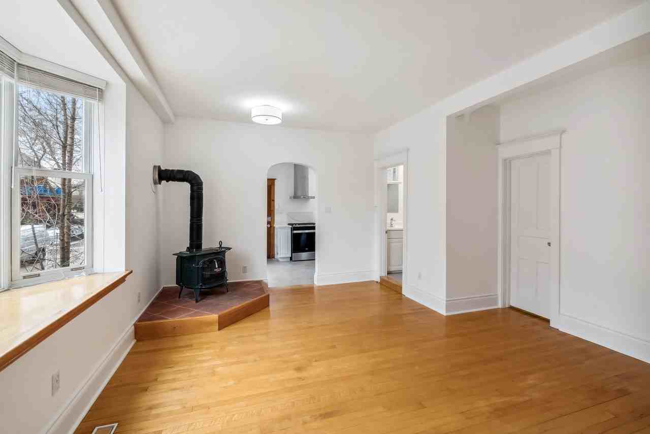 512 Indian Grove - Photo 6 of 12