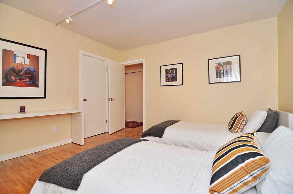 4326 West 10th Ave - Photo 7 of 12