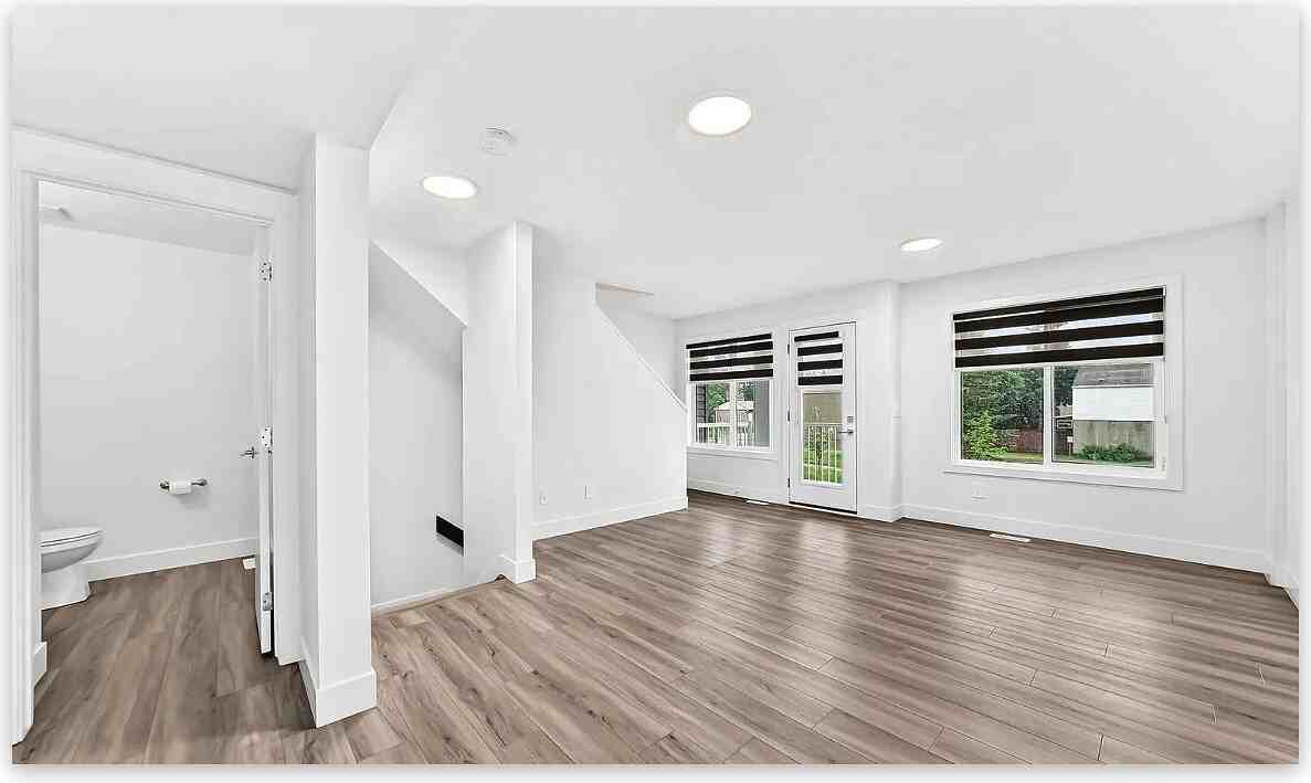 4137 - 4137 76 St Nw - Photo 7 of 34