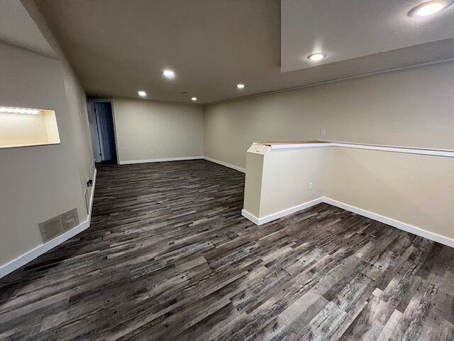 7619 98 Ave Nw - Photo 4 of 8