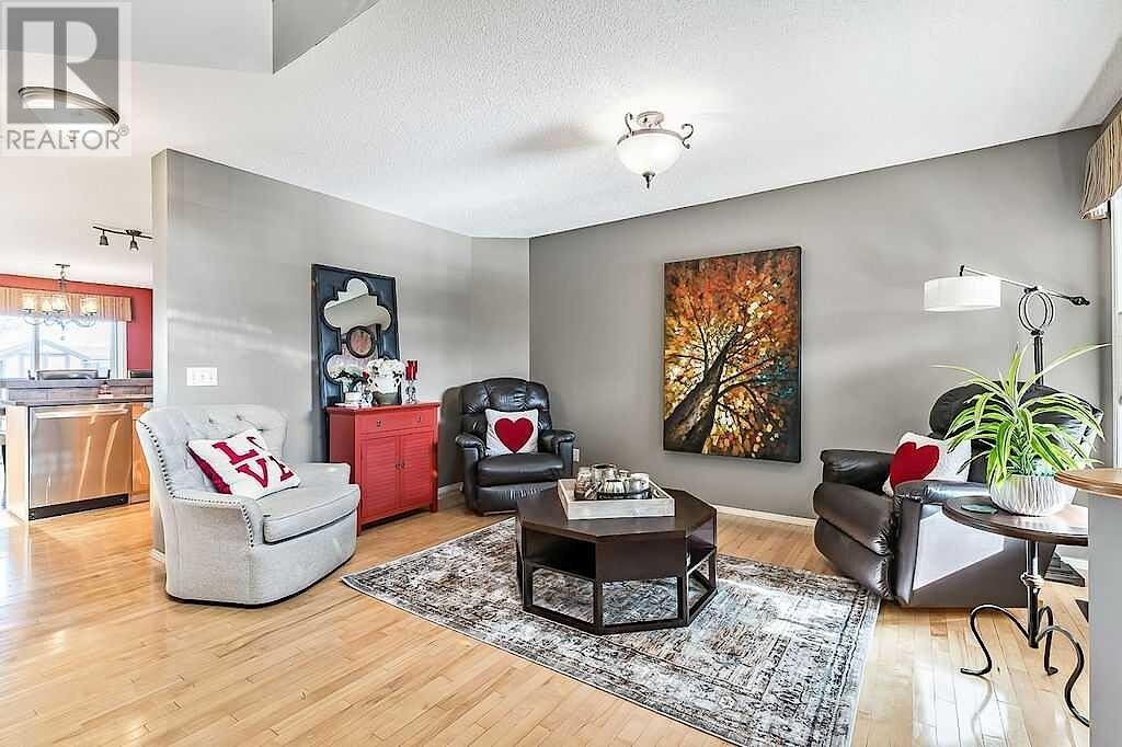 Royal Oak Ct Nw - Photo 4 of 28