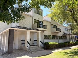 featured image of 524 W Laurel St