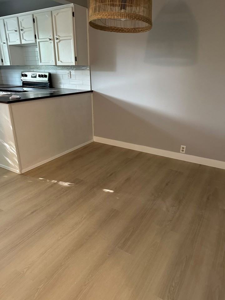 5625 Silverdale Dr Nw Unit #Unit - Photo 4 of 13