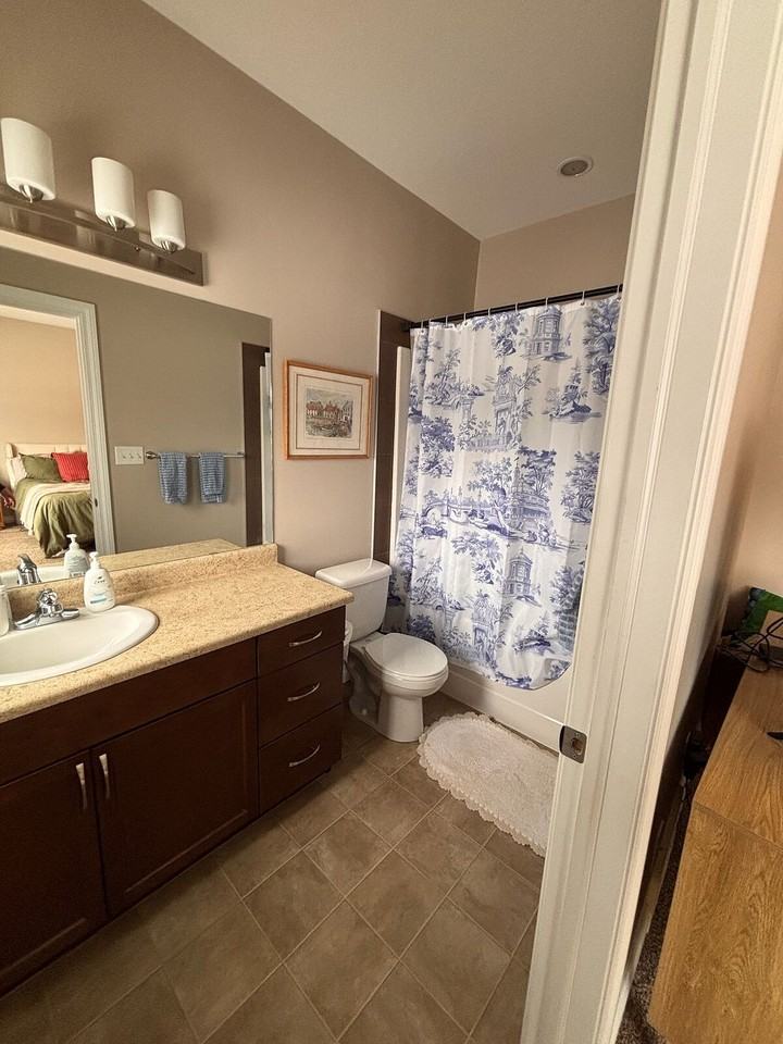 16527 131 St Nw - Photo 7 of 10