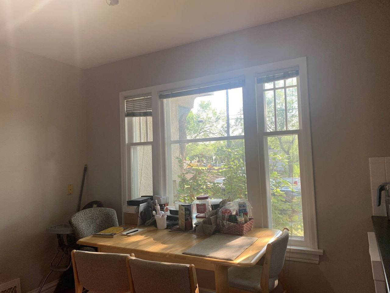 10240 136 St Nw - Photo 5 of 16