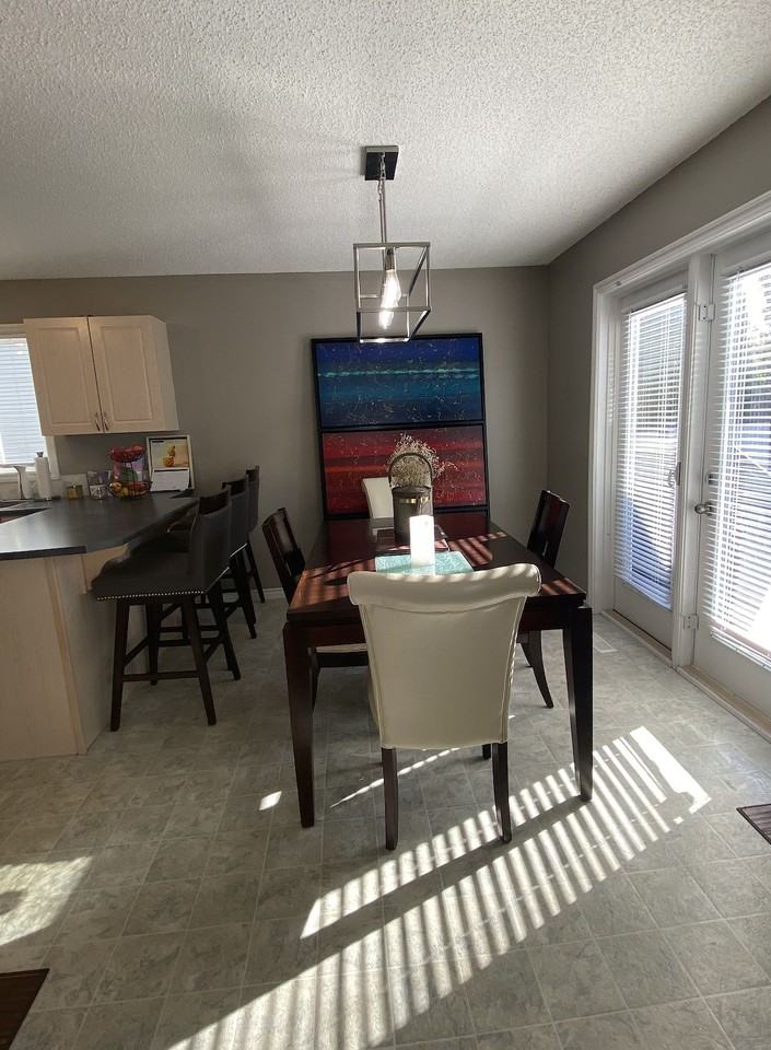 12817 161 Ave Nw - Photo 5 of 20
