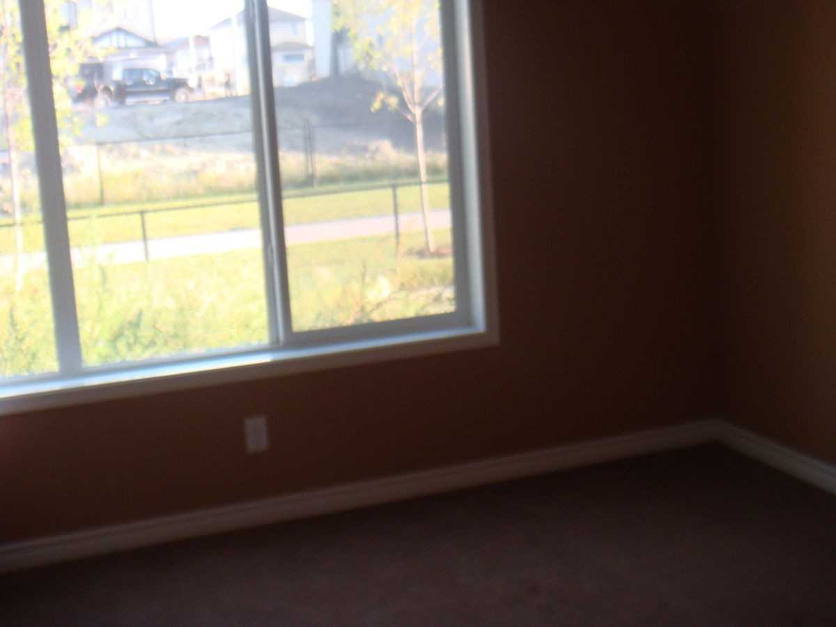 268 Kingston Way Se ##Se - Photo 3 of 11