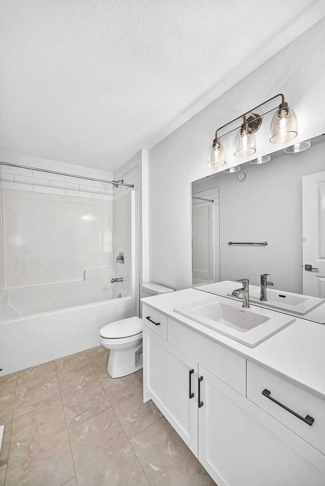 4853 Cawsey Terr Sw - Photo 7 of 33