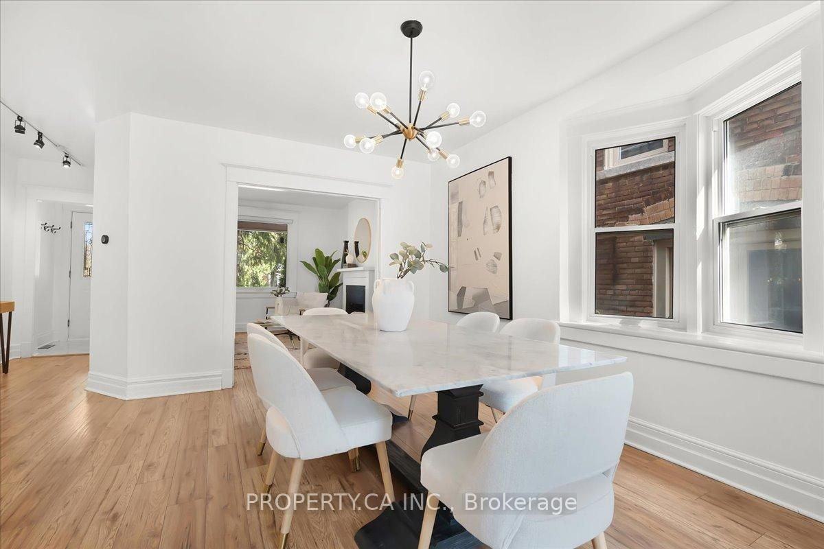 44 Beach View Crescent - Photo 2 of 48
