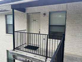 1636B Post Rd #201B - Photo 1 of 1