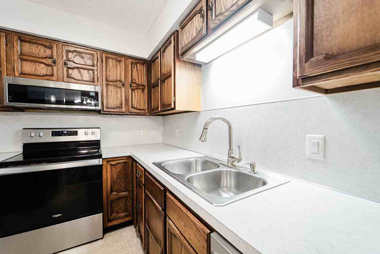 26 Orantes Pl - Photo 6 of 21
