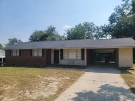 featured image of 2614 Glenn Hills Dr