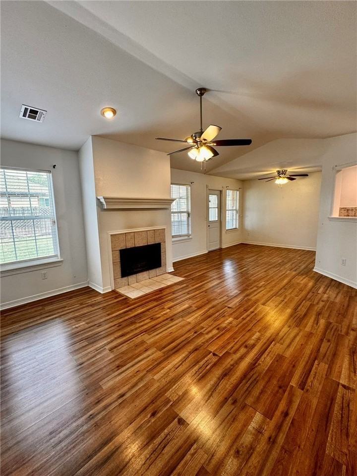 659 Frances Dr - Photo 3 of 23