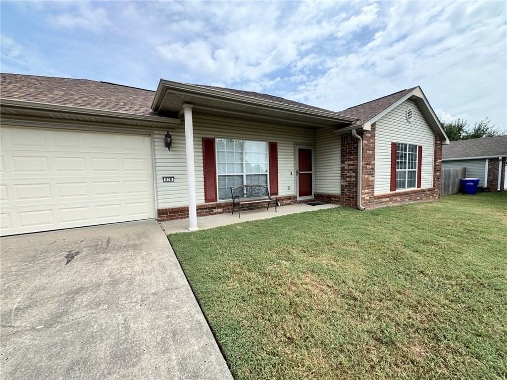 608 Barbara Ave - Photo 3 of 22