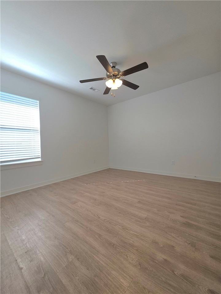 610 W Loren Dr #B - Photo 7 of 10