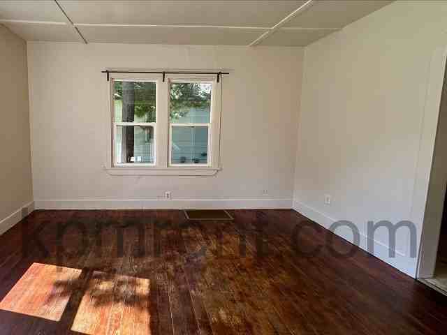 1207 9th St Ne #1 - Photo 6 of 15