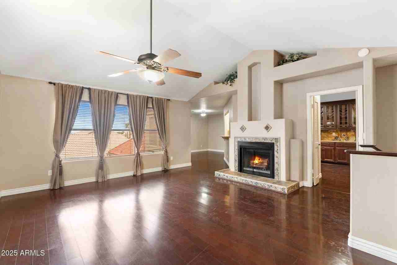 11972 N 112th St - Photo 7 of 30